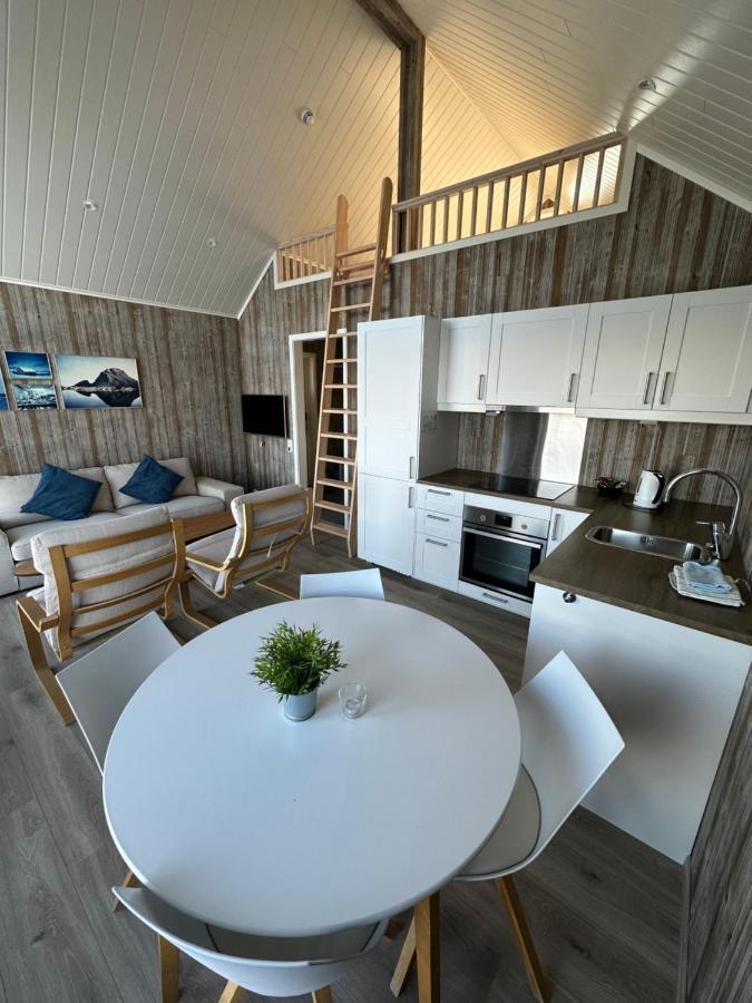 Norsk Havbrukssenter - Rorbuer Hotel Bronnoysund Exterior photo