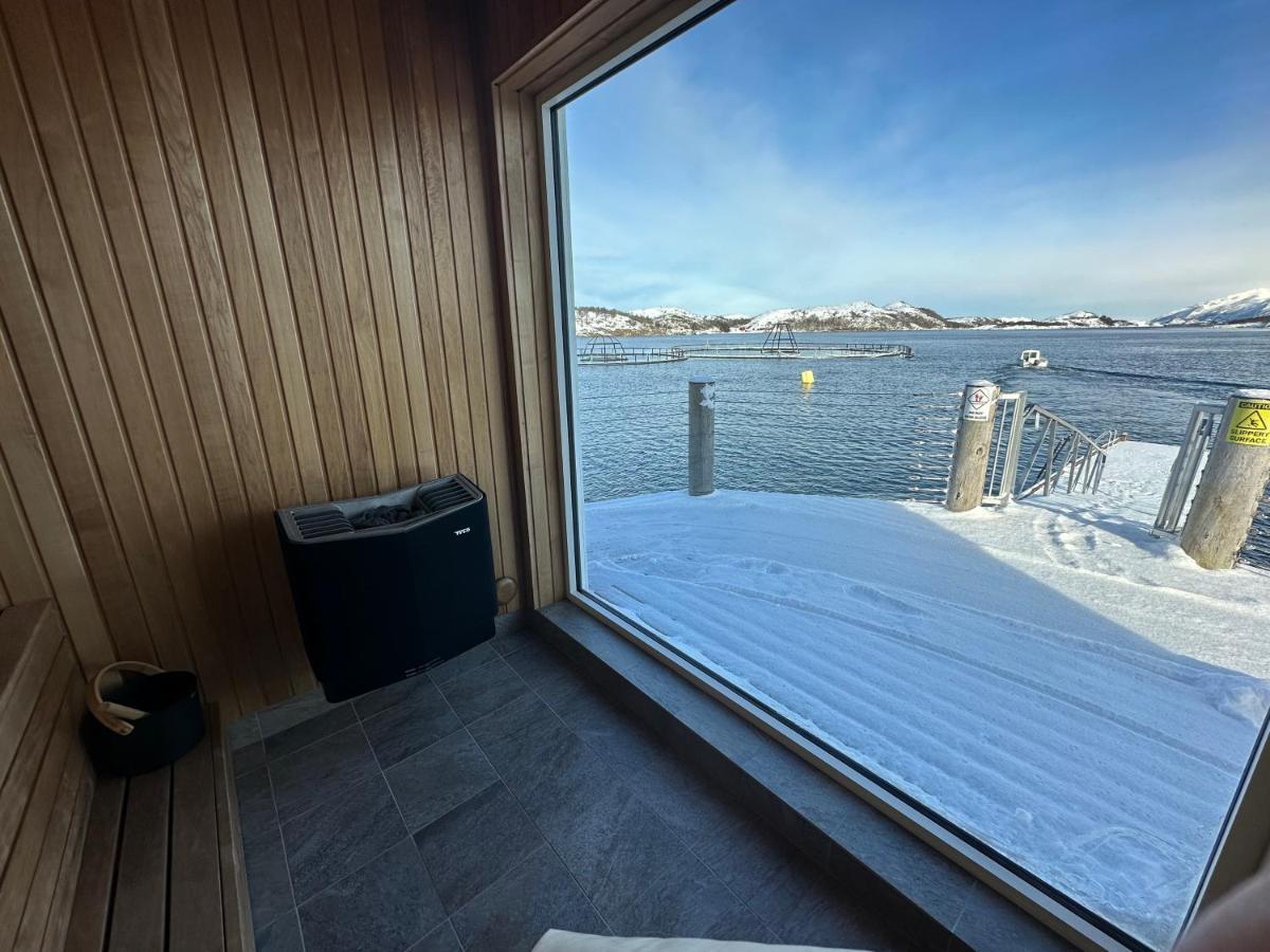 Norsk Havbrukssenter - Rorbuer Hotel Bronnoysund Exterior photo