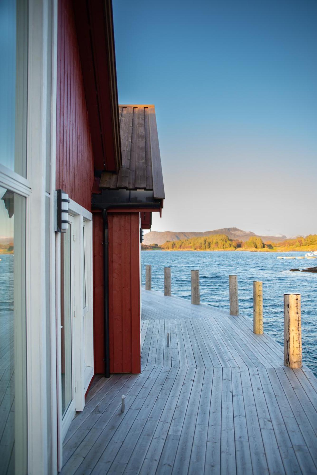 Norsk Havbrukssenter - Rorbuer Hotel Bronnoysund Exterior photo