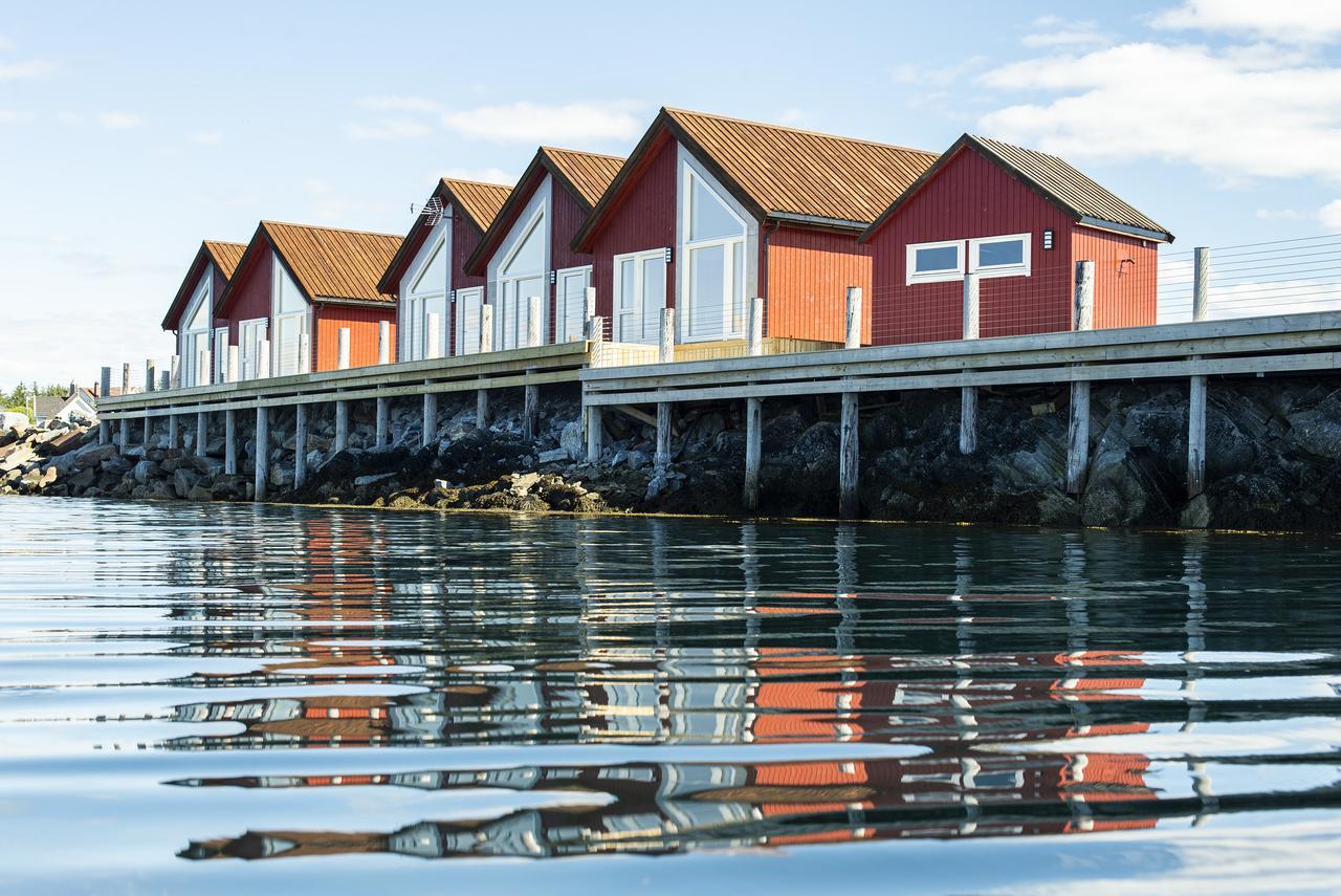 Norsk Havbrukssenter - Rorbuer Hotel Bronnoysund Exterior photo